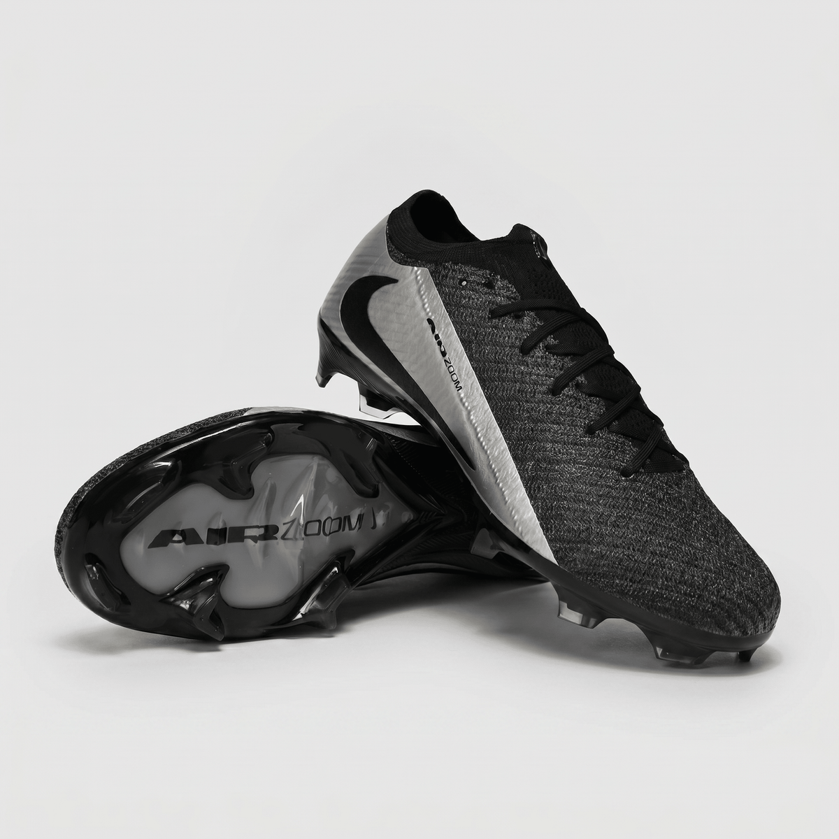 Air Zoom Mercurial Vapor 16 FG Black / Metallic Silver