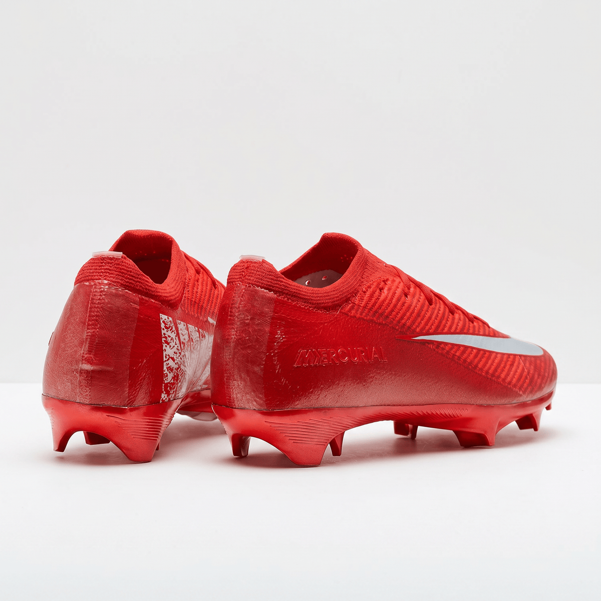 Air Zoom Mercurial Vapor 16 FG University Red / White