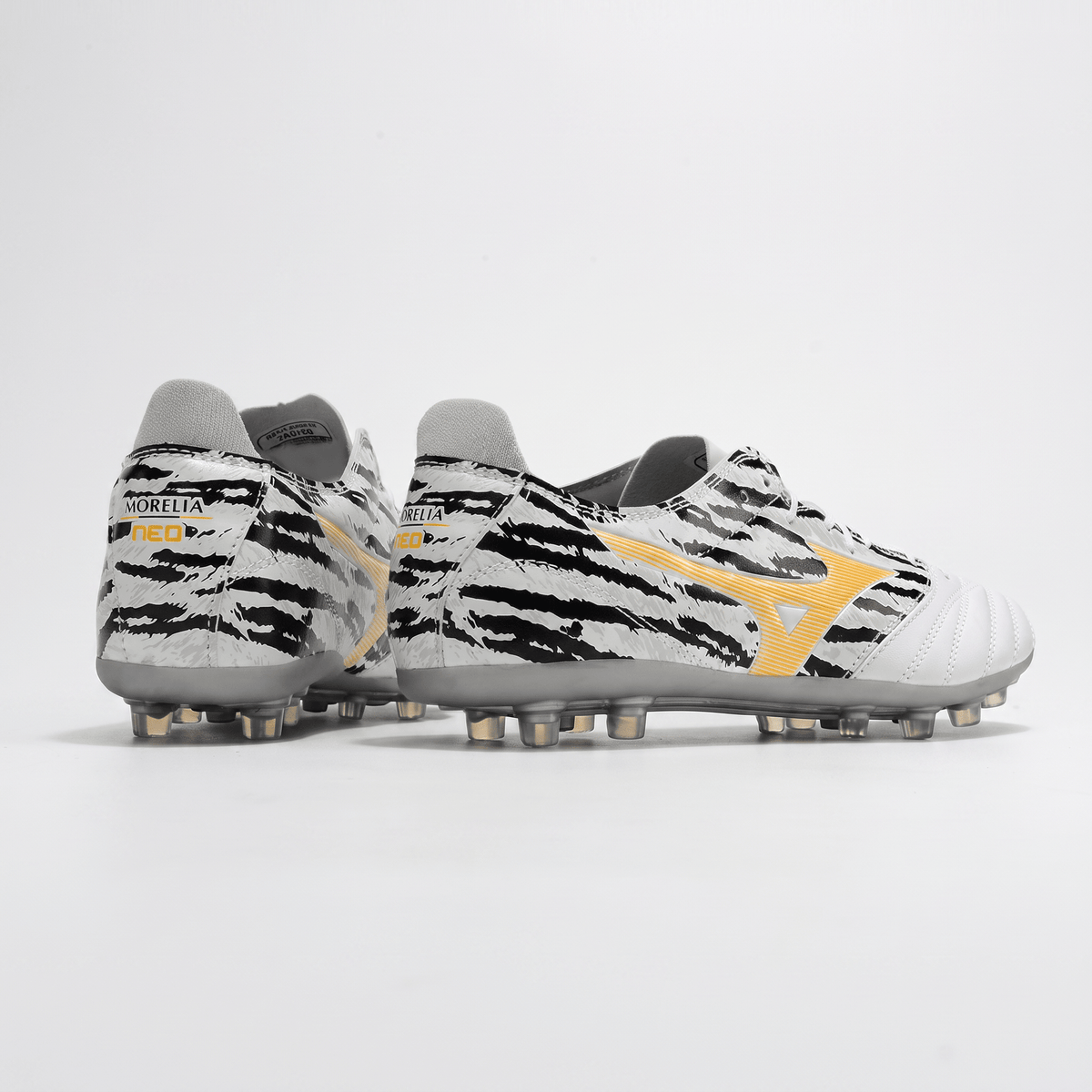 Morelia Neo III Pro AG Super White Pearl / Black / Gold Metallic