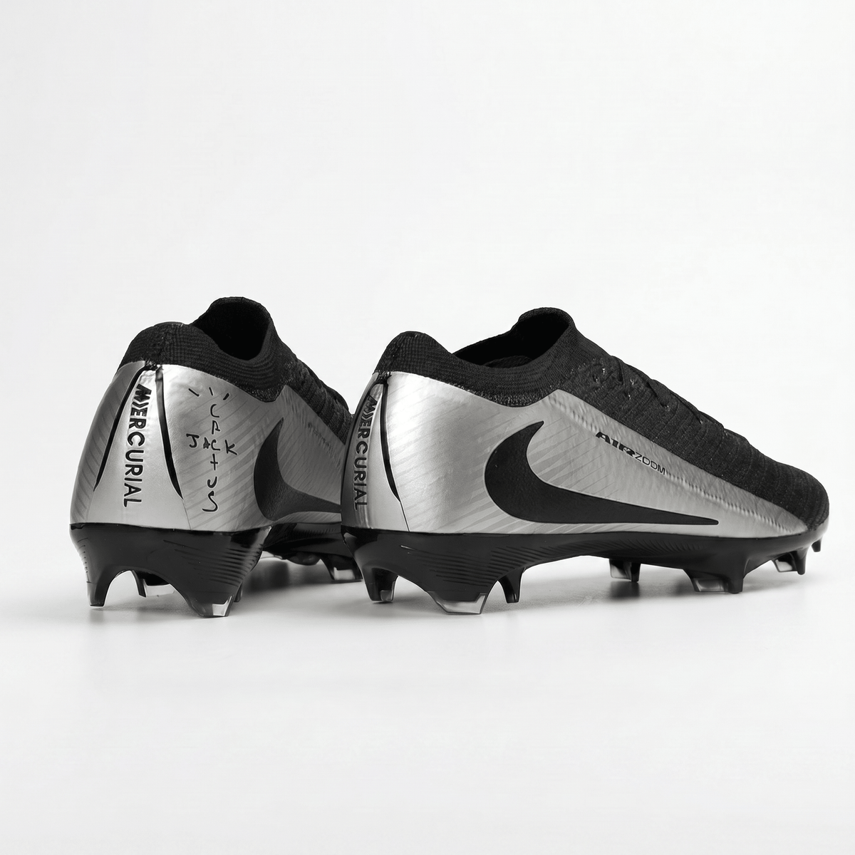 Air Zoom Mercurial Vapor 16 FG Black / Metallic Silver