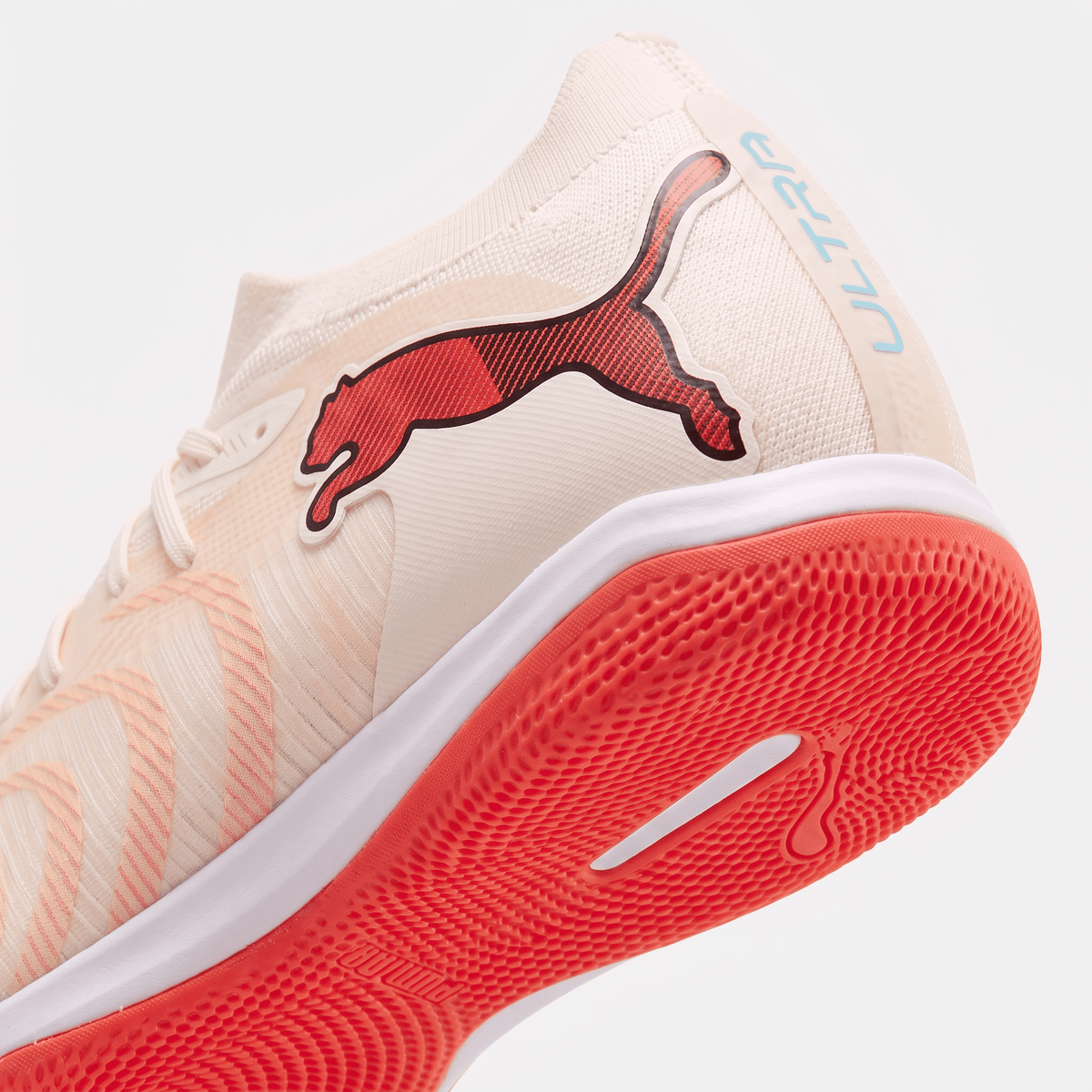 Future 9 Match IT Sugared Almond / White / Ultra Red / Black