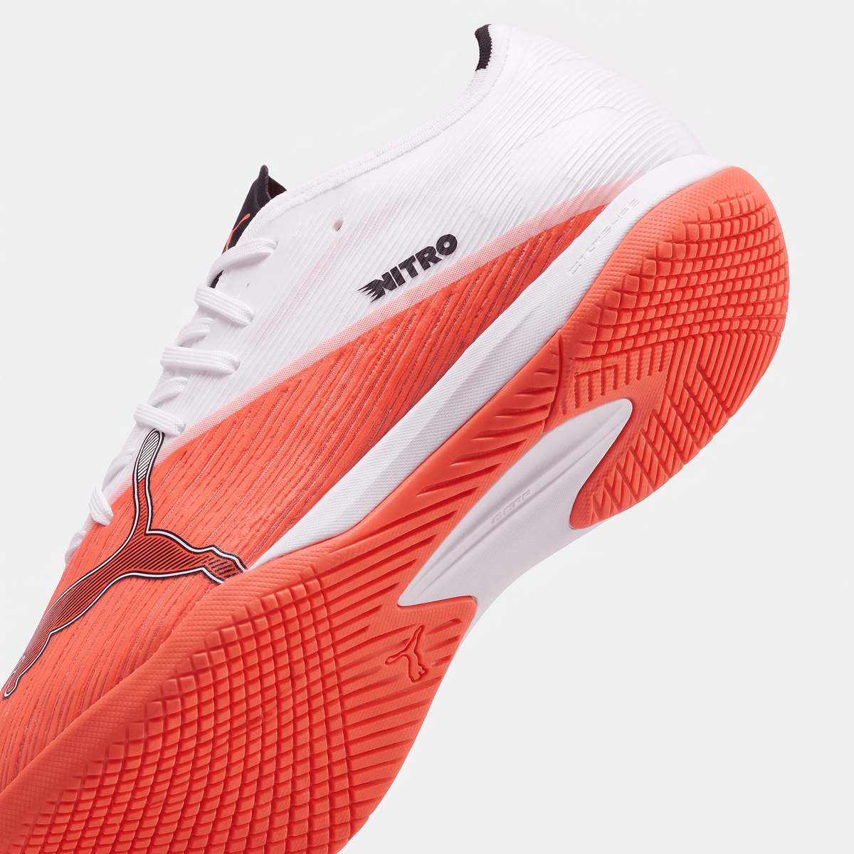 Ultra Nitro 7 Match IT White / Ultra Red / Black