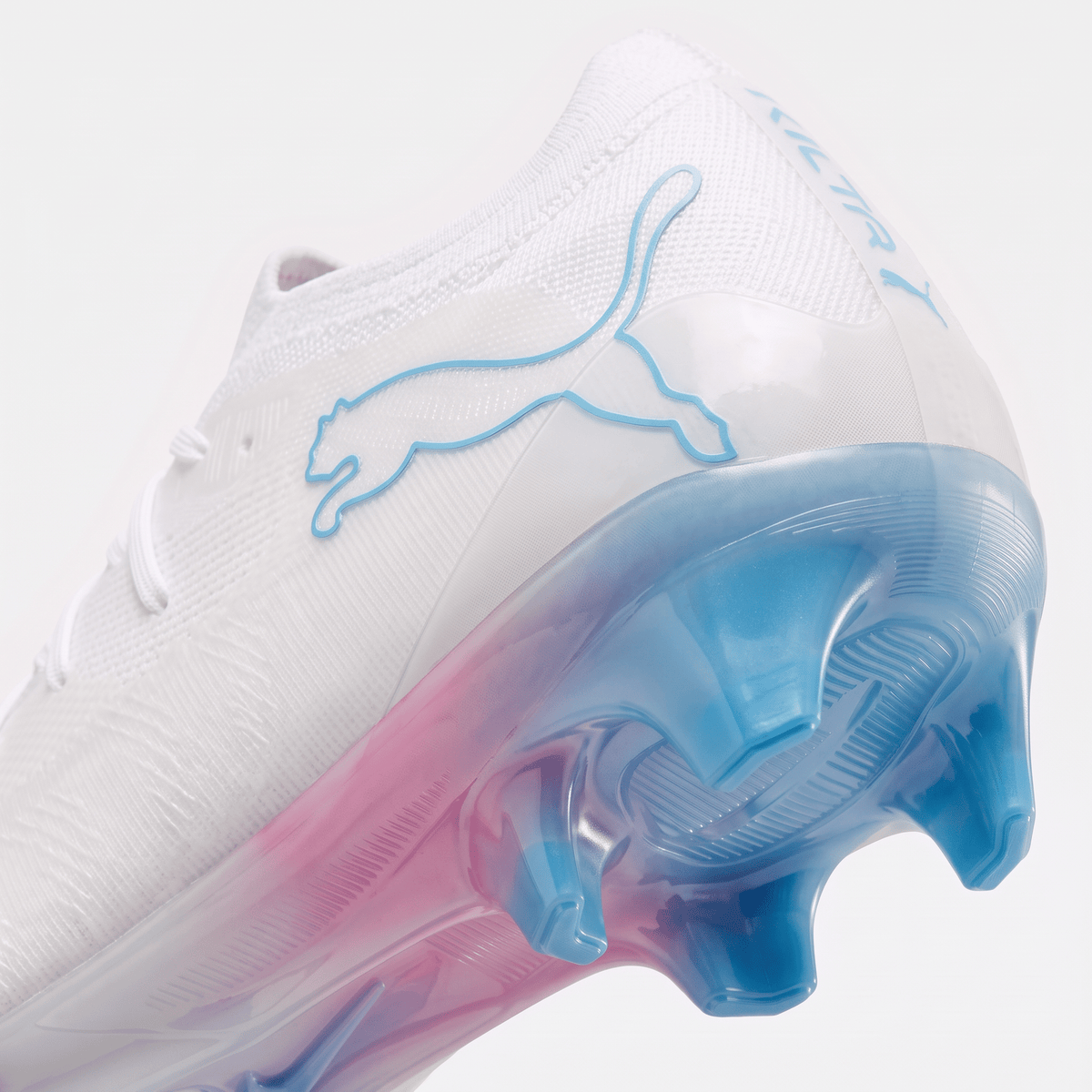 Future 9 Ultimate FG White / Luminous Blue / Luminous Pink