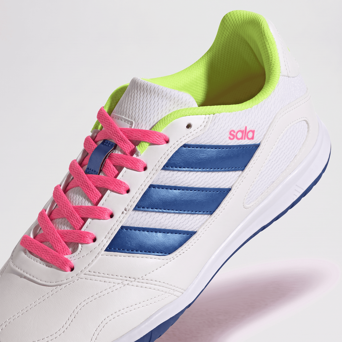 Super Sala III Footwear White / Lucid Blue / Pink Fusion