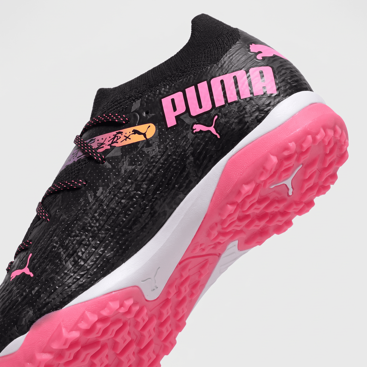 Future Ultimate Match TT Black / Pink Glimmer / Safety Yellow / White