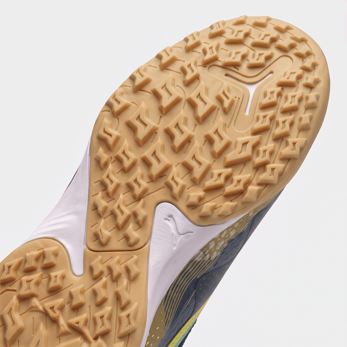 Future 7 Match TT Bluemazing / White / Gold / Green Glare