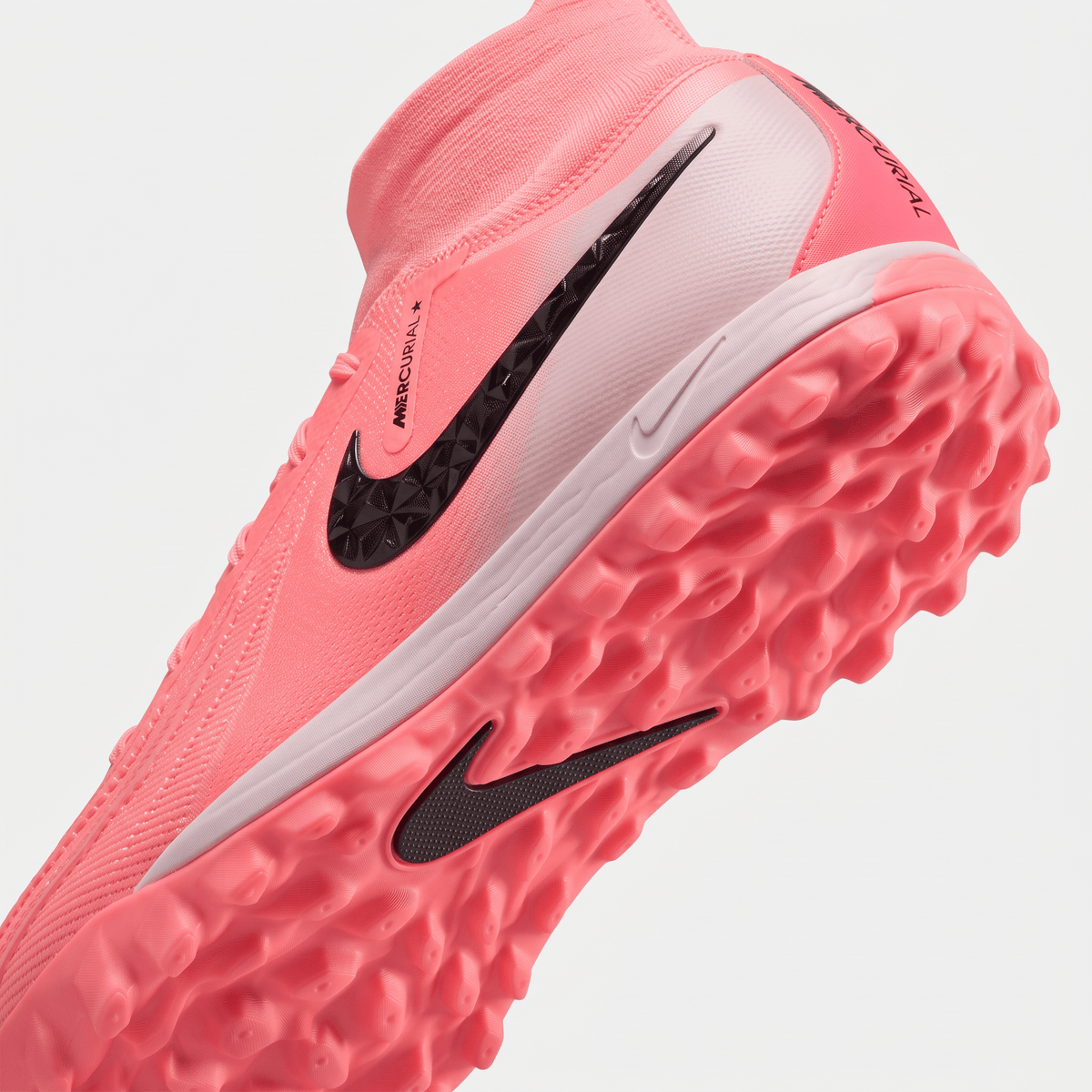 Phantom Luna 2 Academy TF Sunset Pulse / Pink Foam / Black