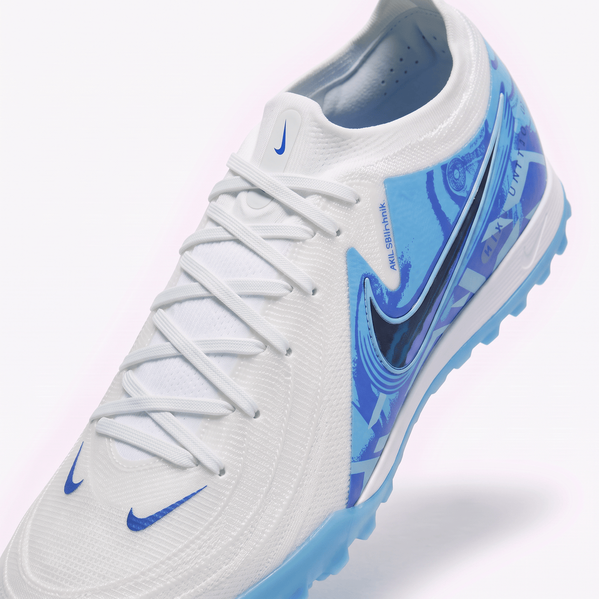 Phantom GX 2 Pro TF White / Hyper Royal / Blue Fury
