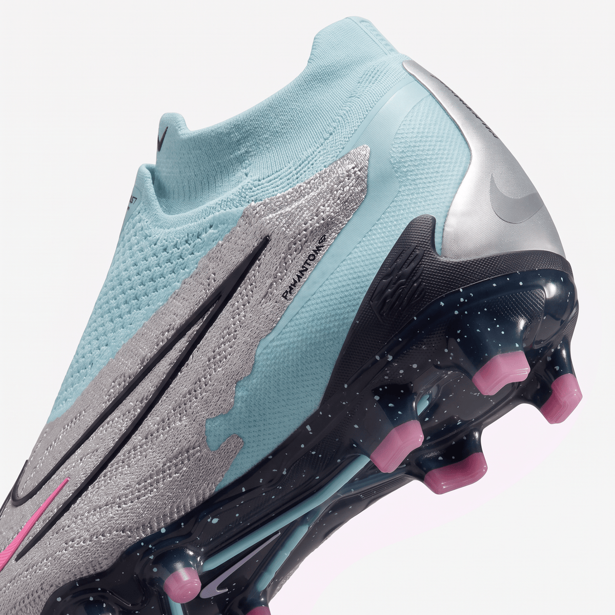 Gripknit Phantom GX FG Hyper Turquoise / Black / Fuchsia Dream / White