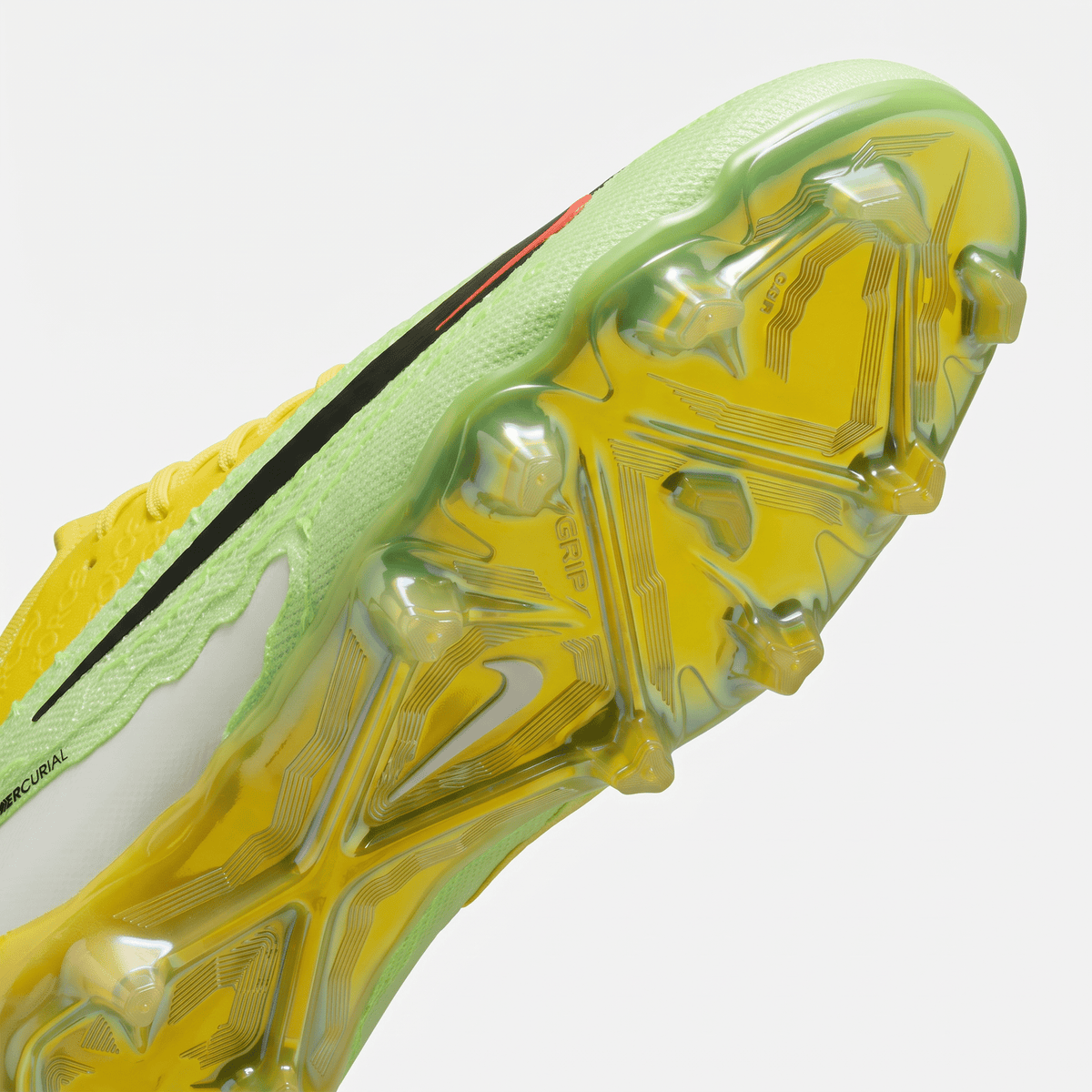 Phantom GX Pro FG Barely Volt / Gridiron / Barely Green / Black