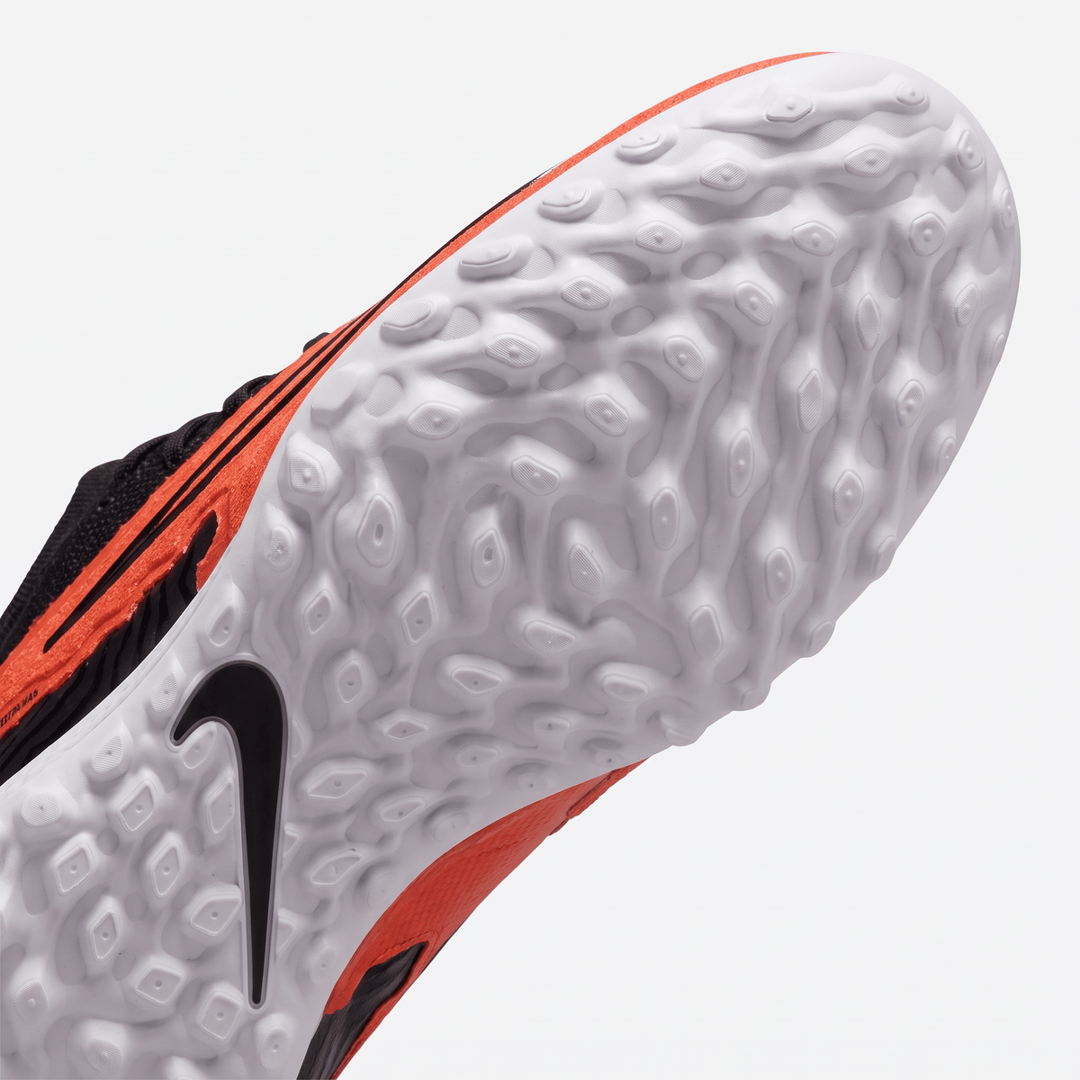 React Phantom GX Pro TF Bright Crimson / Black / White