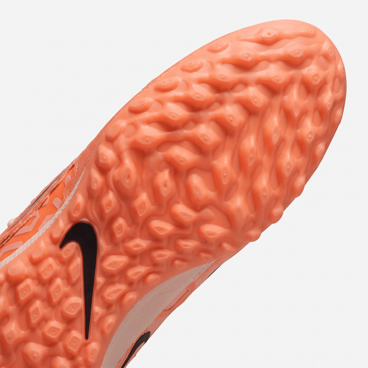 React Phantom GX Pro TF Guava Ice / Black / Total Orange