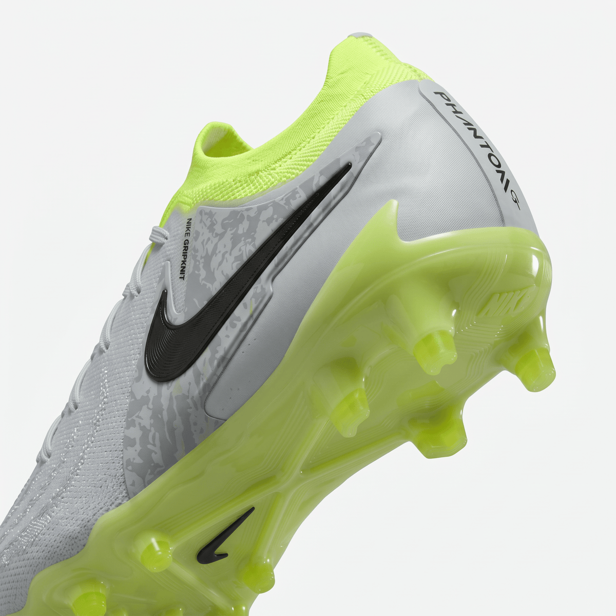 Phantom GX II AG Metallic Silver / Black / Volt