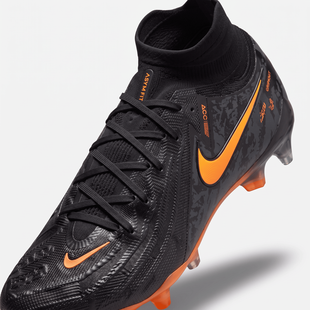Phantom Luna II FG Black / Total Orange