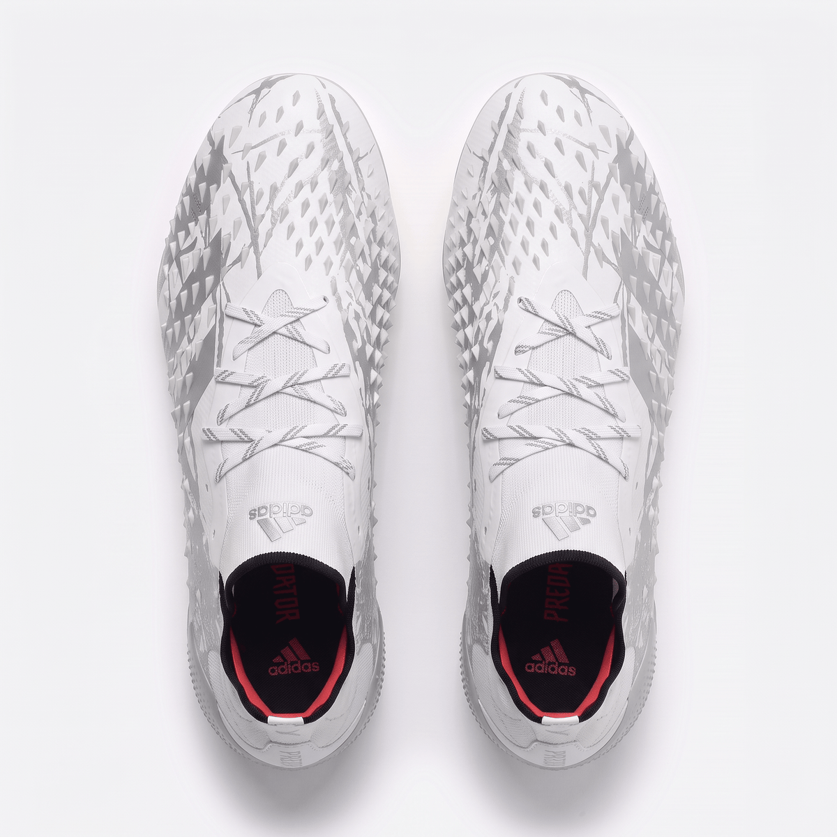Predator 24 FG Cloud White / White / Crystal White