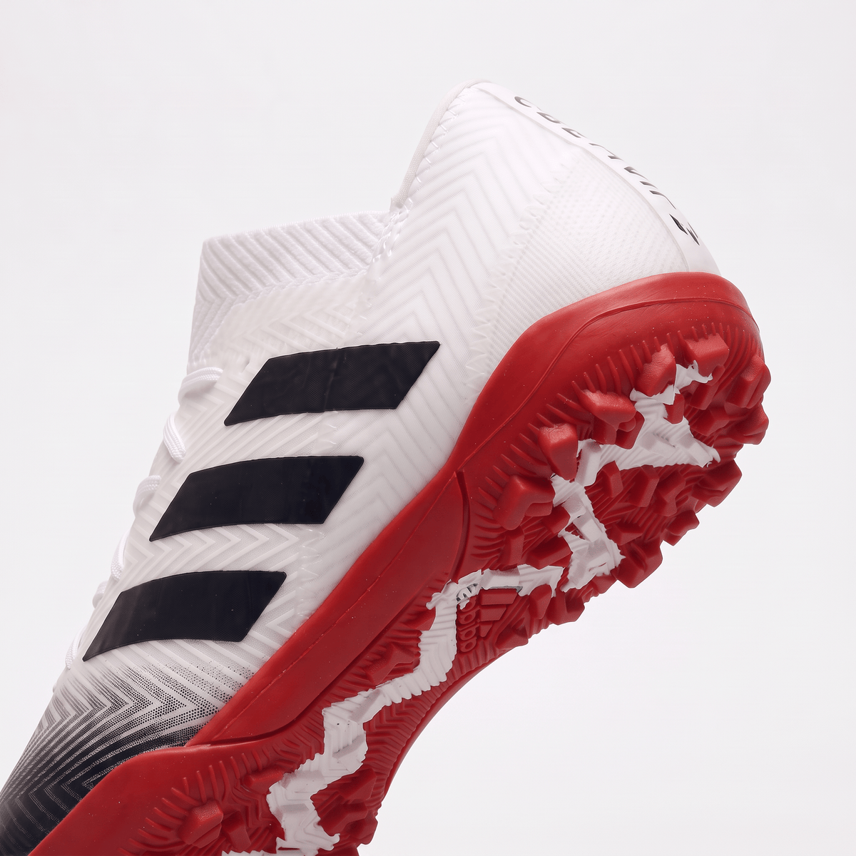 Nemeziz Tango 18.3 TF Cloud White / Core Black / Active Red