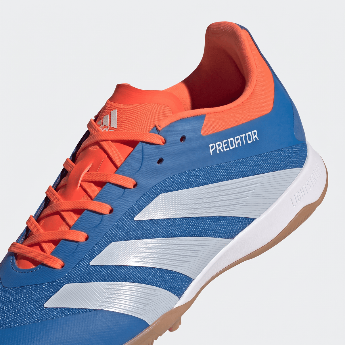 Predator 24 TF Blue / Cloud White / Red