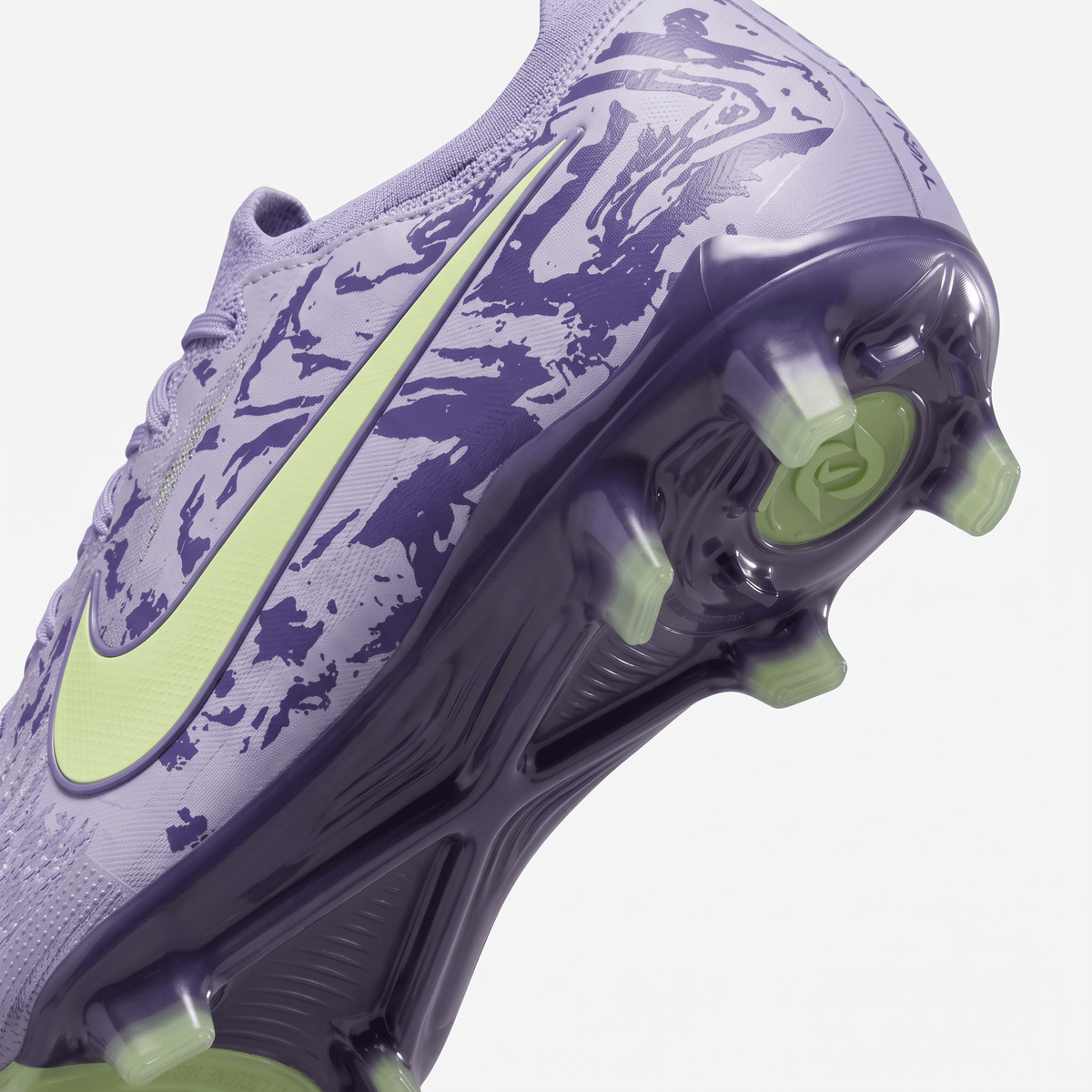 Phantom Luna II FG Purple Agate / Barely Volt (Neon) / Dark Purple