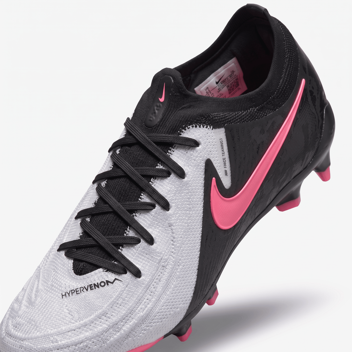Phantom GX 2 FG White / Black / Pink Blast