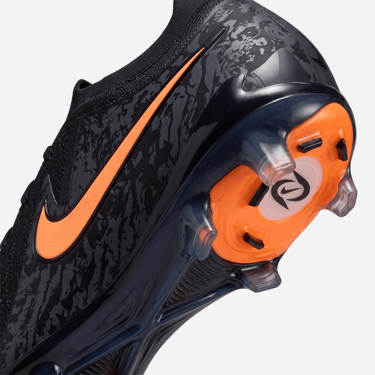 Phantom GX 2 FG Black / Total Orange / Matte Silver