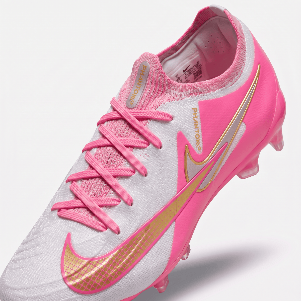Phantom GX 2 FG White / Pink Foam / Metallic Coin
