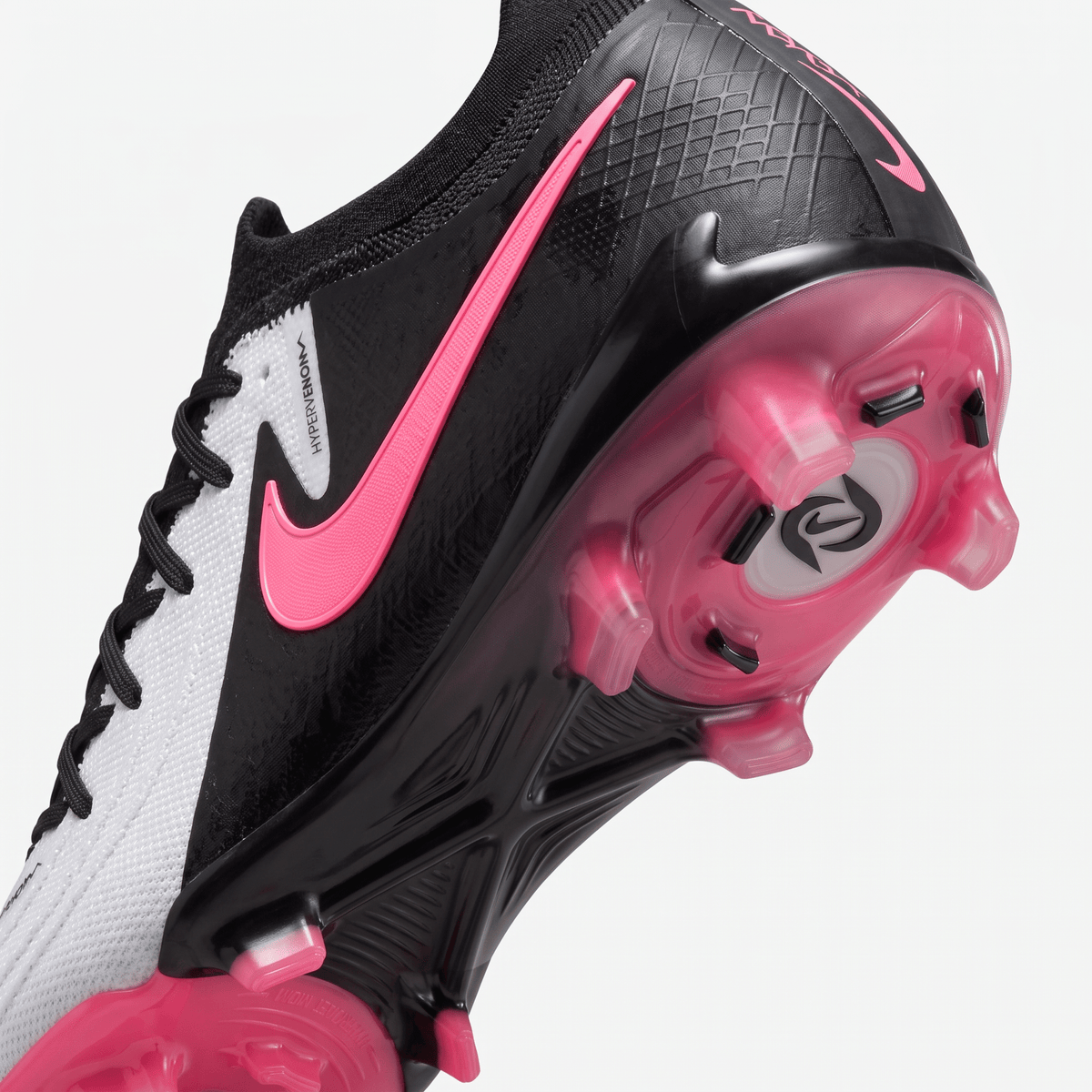 Phantom GX 2 FG White / Black / Pink Blast