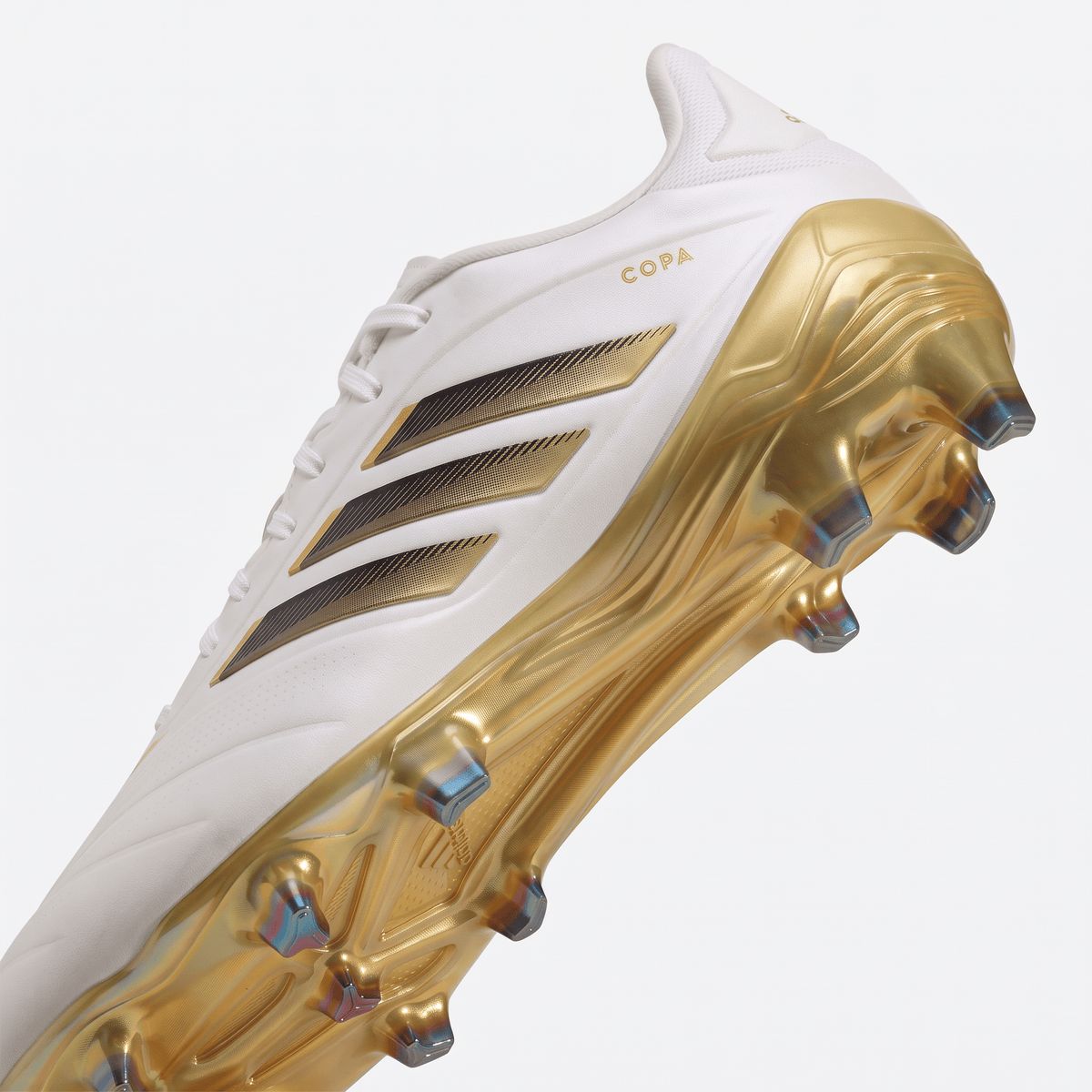 Copa Pure 3 FG Footwear White / Core Black / Gold Metallic