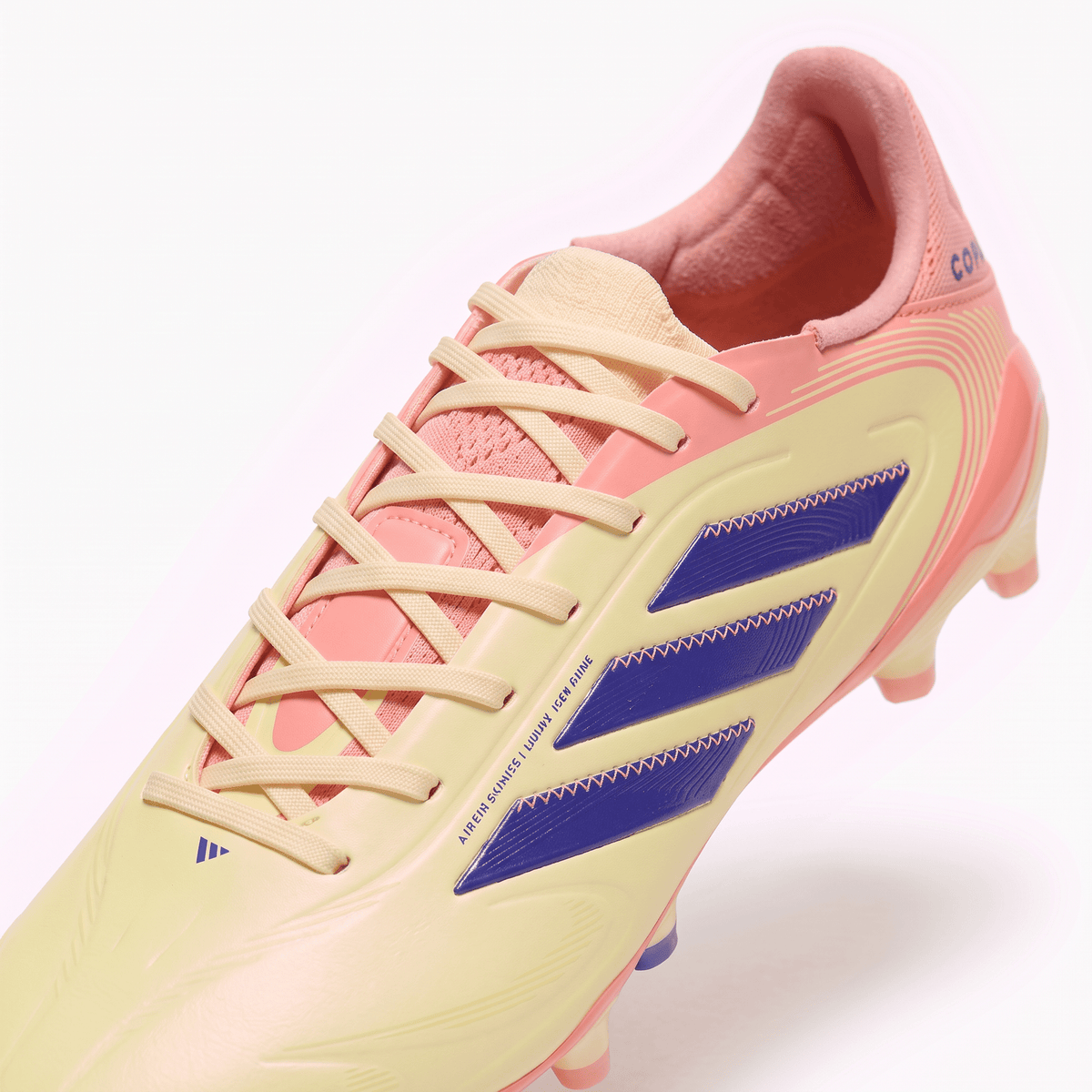 Copa Pure 3 FG Off White / Lucid Blue / Signal Coral