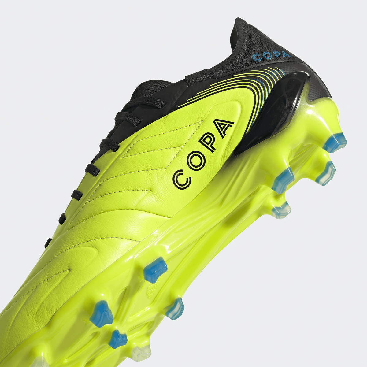 Copa Pure 3 FG Lucid Lemon / Core Black