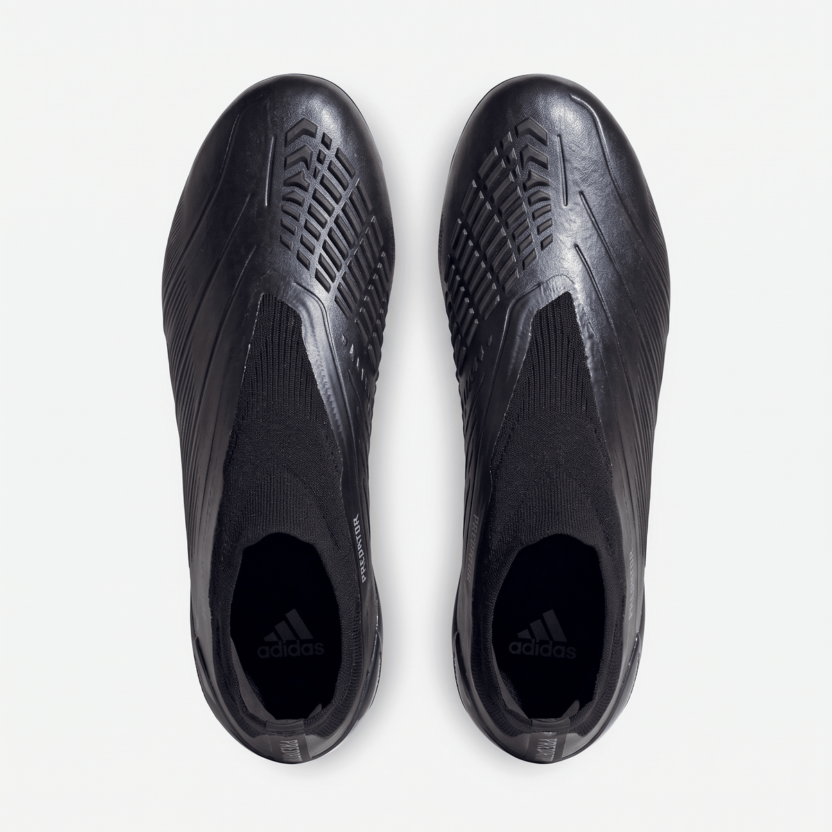 Predator Laceless FG Core Black / Core Black / Core Black
