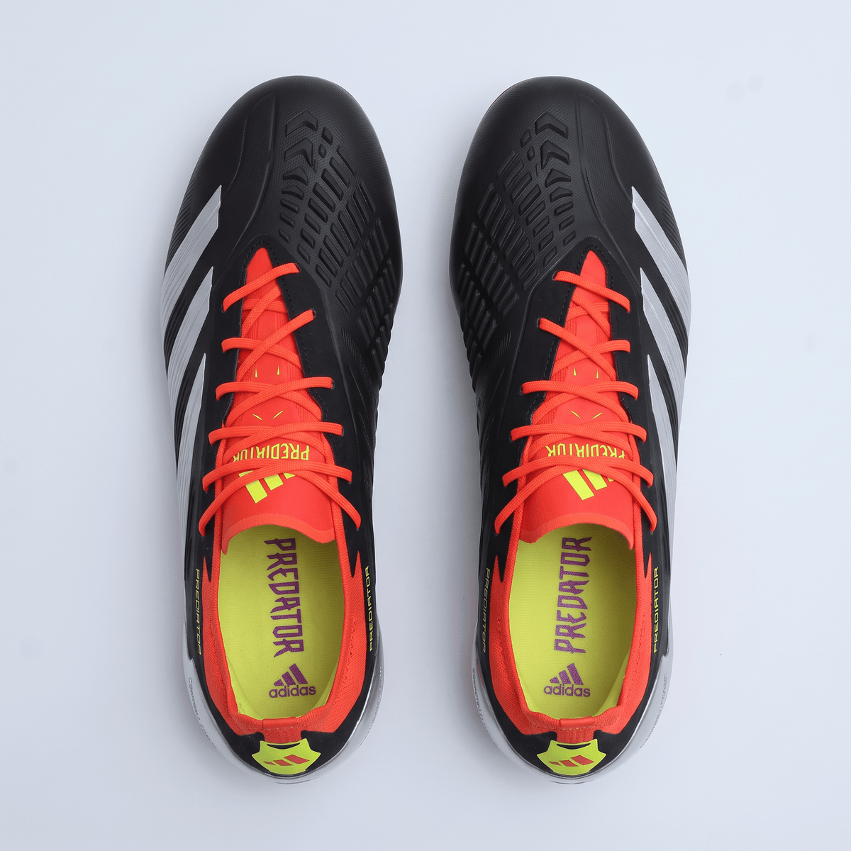 Predator FG Core Black / Footwear White / Solar Red