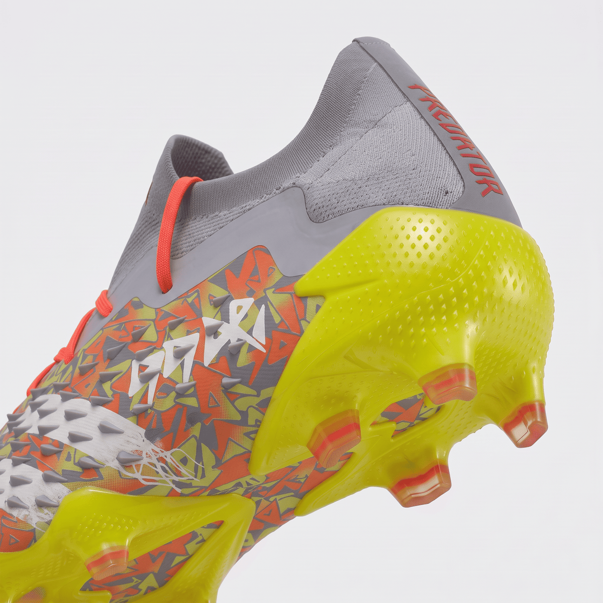 Predator Freak.1 FG Clear Grey / Footwear White / Solar Yellow / Solar Red