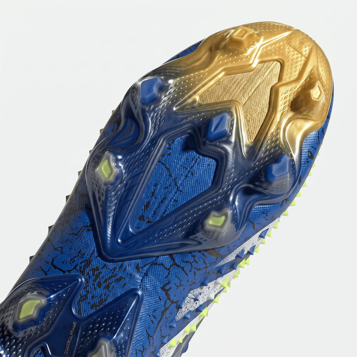 Predator Freak.1 FG Core Black / Cloud White / Solar Yellow