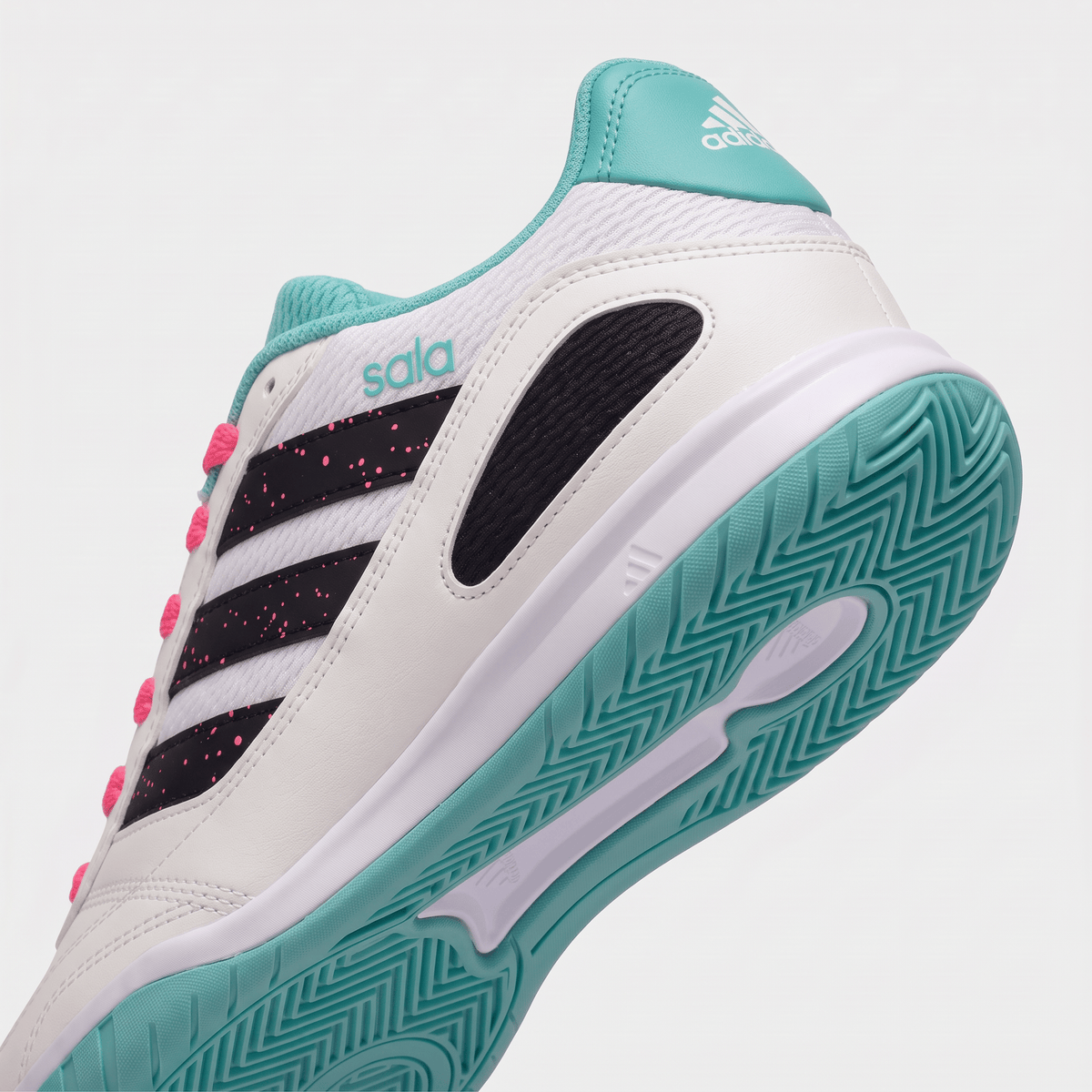 Super Sala III Footwear White / Core Black / Mint / Pink Fusion