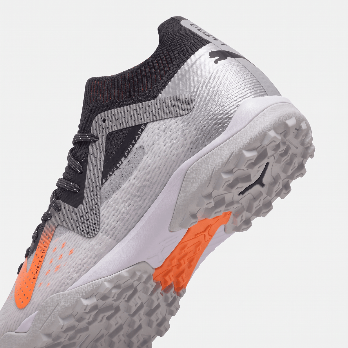 Future Ultimate TF Feather Gray / Black / Ultra Orange