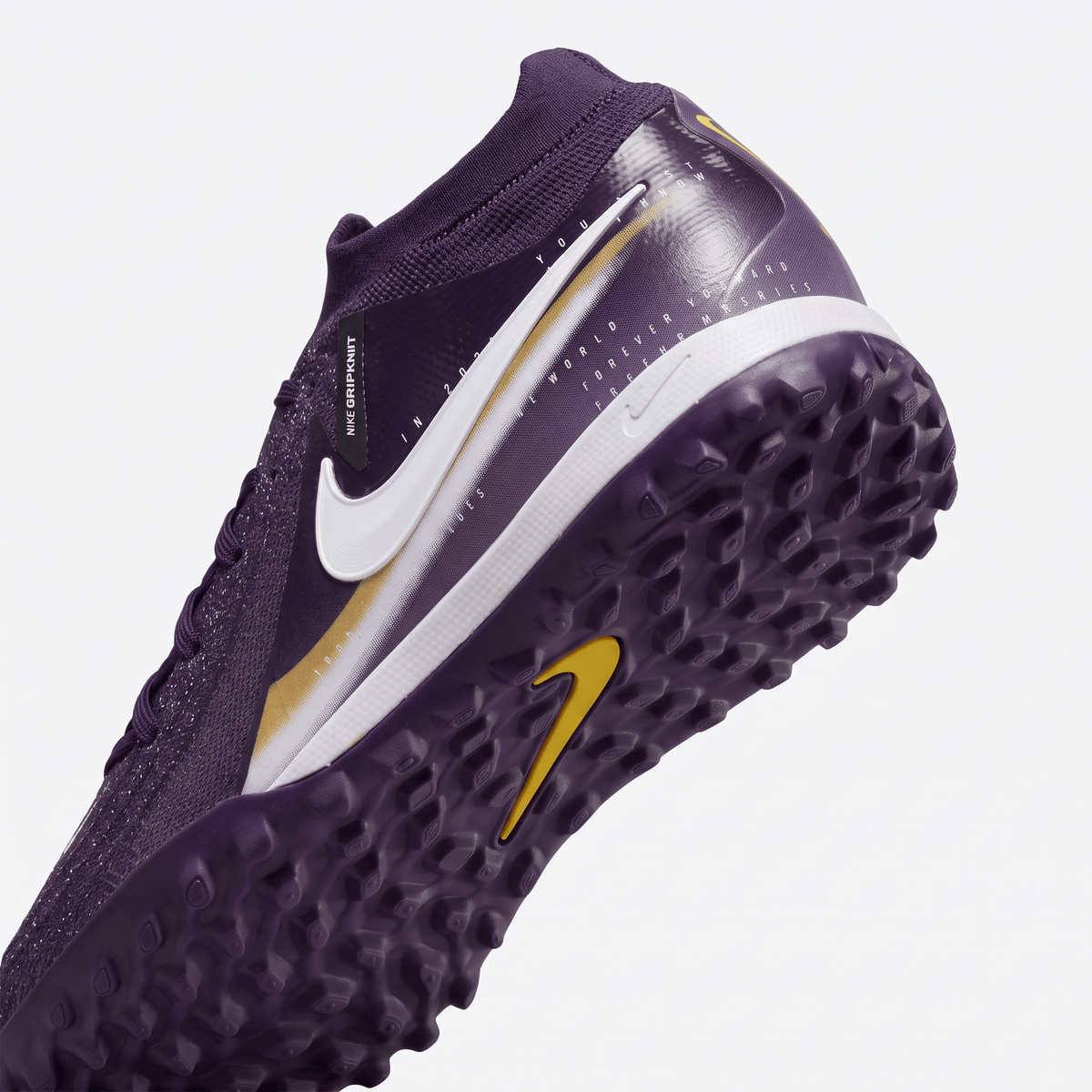 Phantom GX 2 TF Sunset Pulse / Court Purple / Metallic Gold Coin