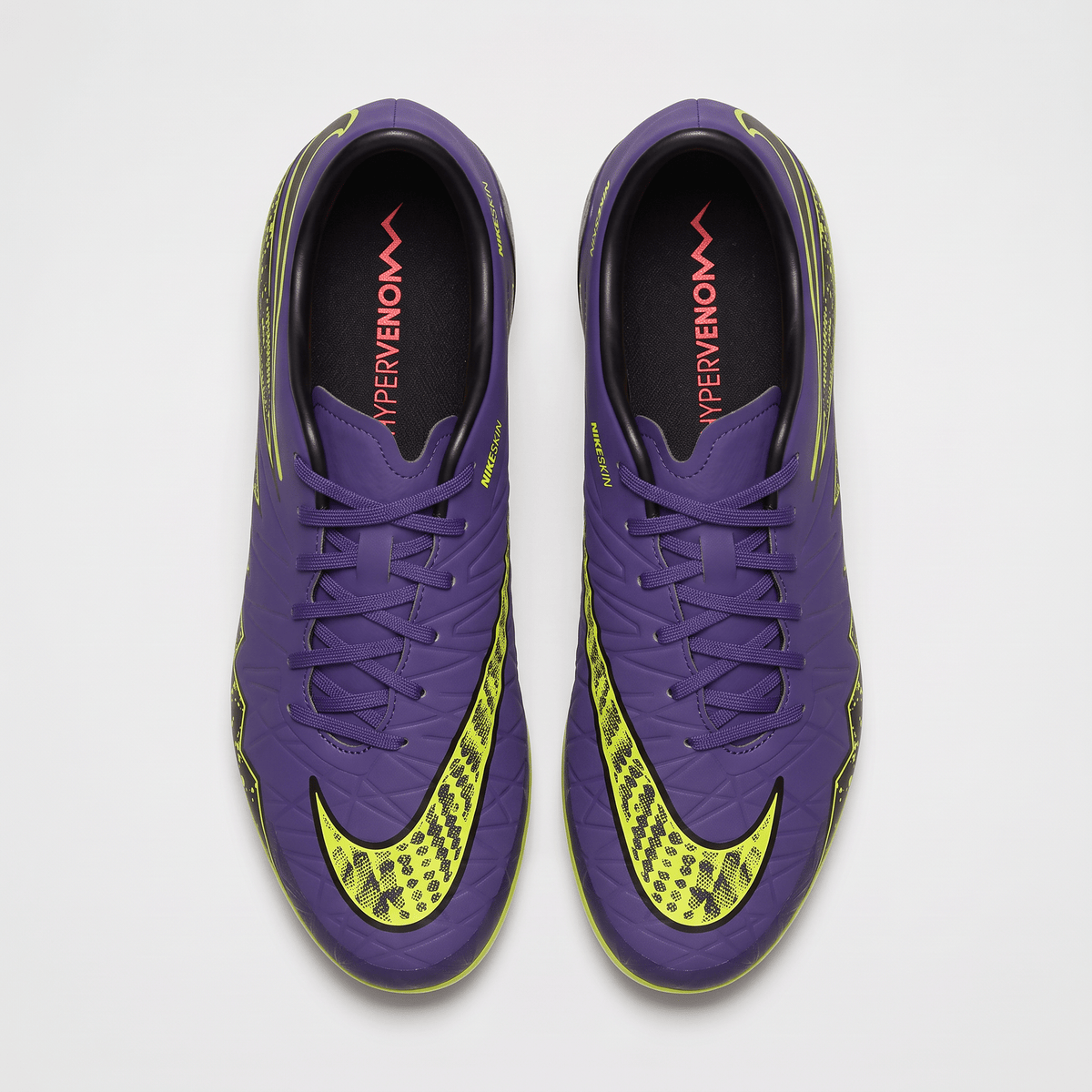 Hypervenom Phinish FG Hyper Grape / Black / Volt