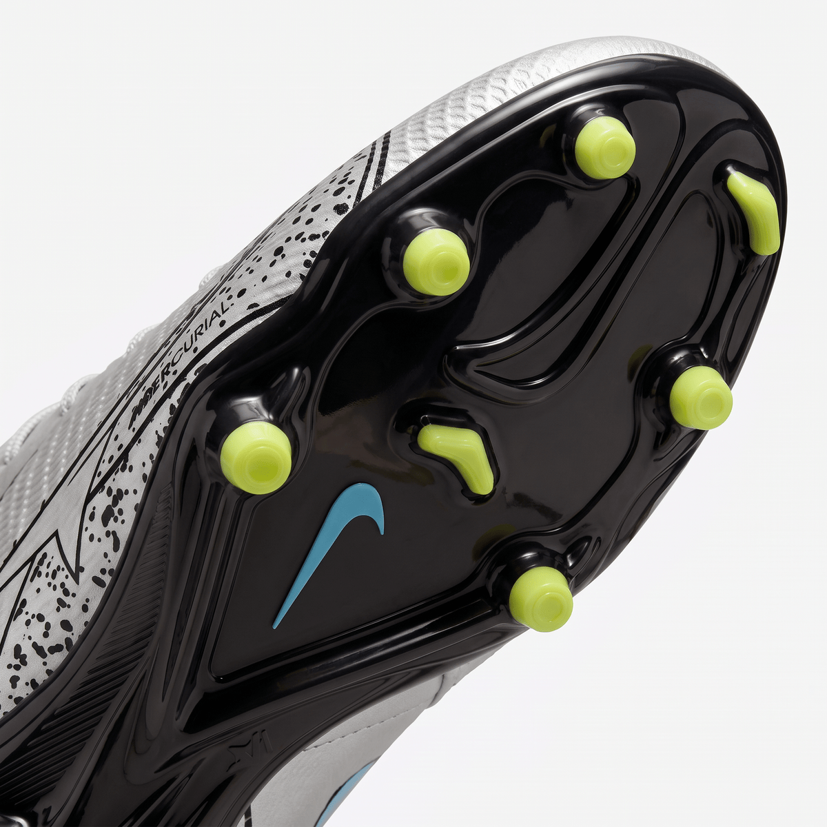 Hypervenom Phinish FG White / Black / Volt