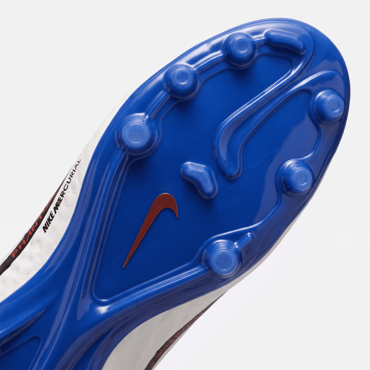 Hypervenom Phantom FG White / Blue Lagoon / Total Crimson / Black