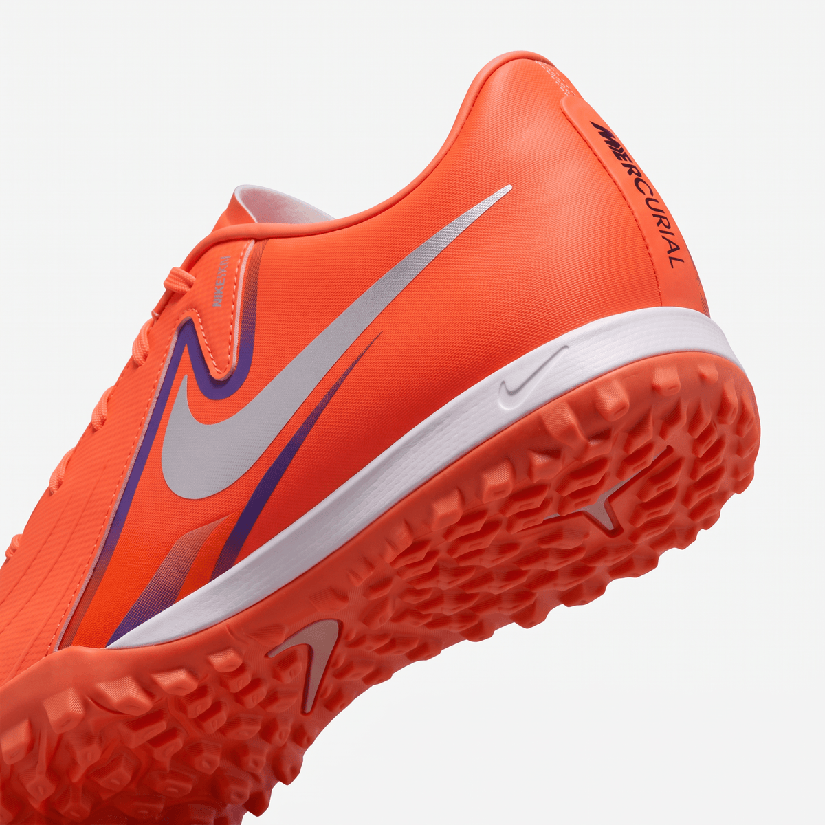 Phantom GX 2 Academy TF Bright Crimson / White