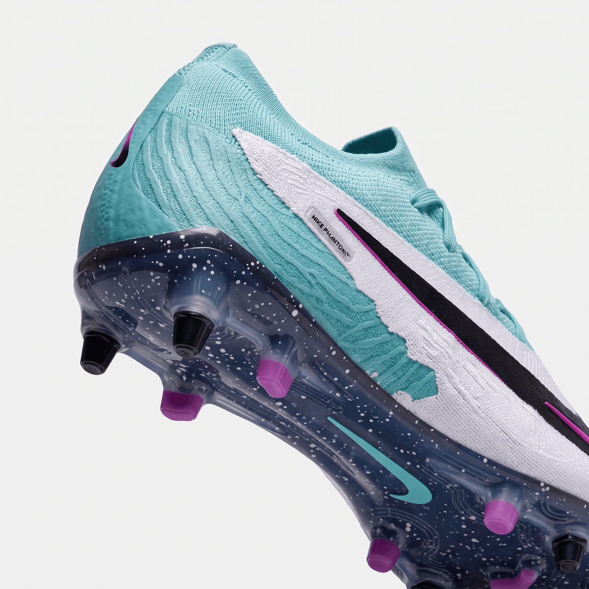 Phantom GX FG Hyper Turquoise / Fuchsia / Black / White