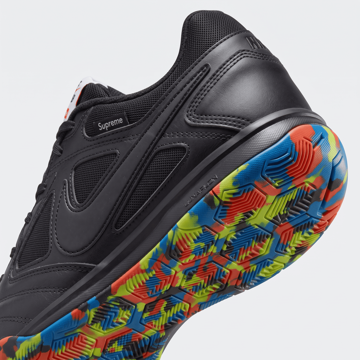 Supreme SB Gato Black / Multicolor