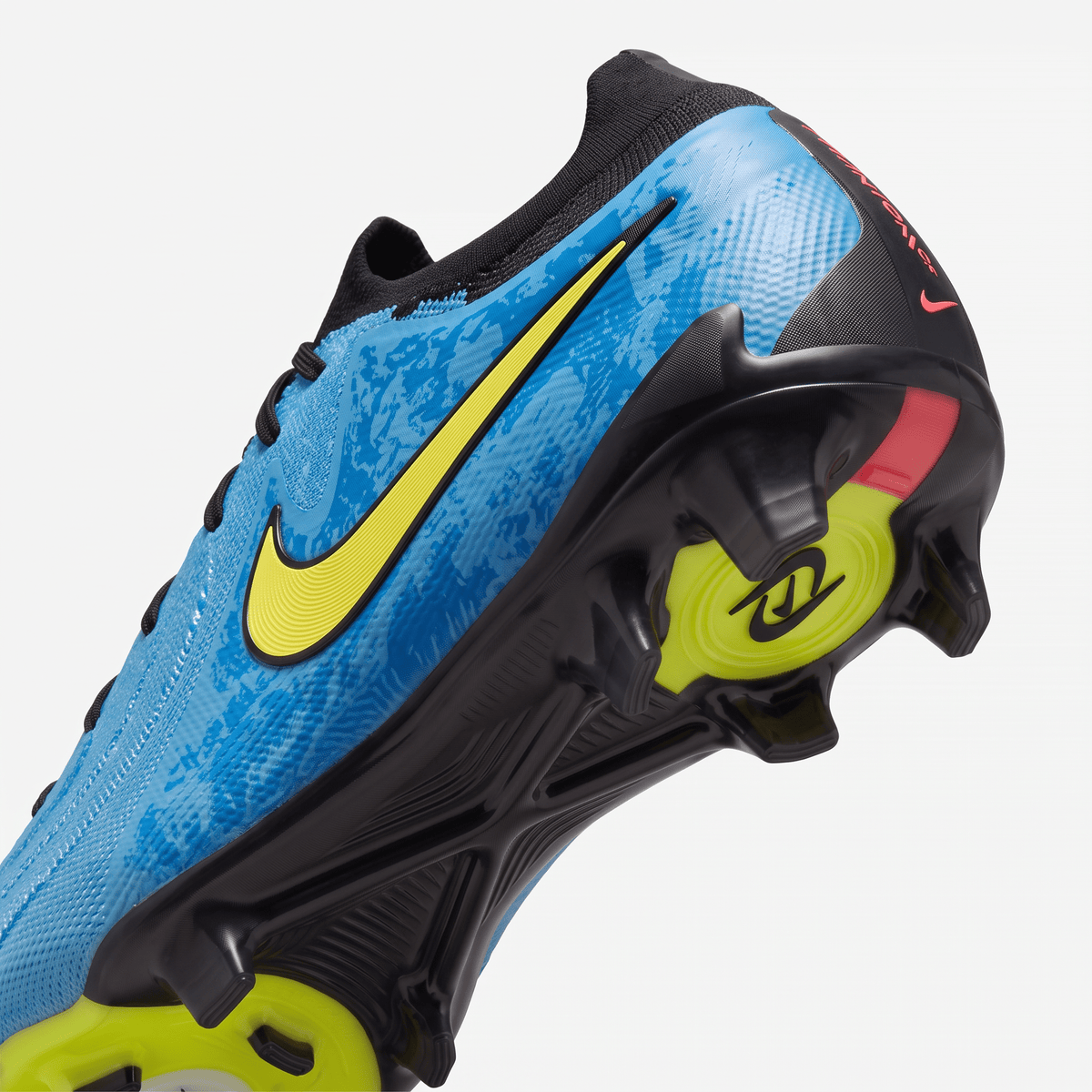 Phantom GX 2 FG Blue Fury / White / Volt / Pure Black