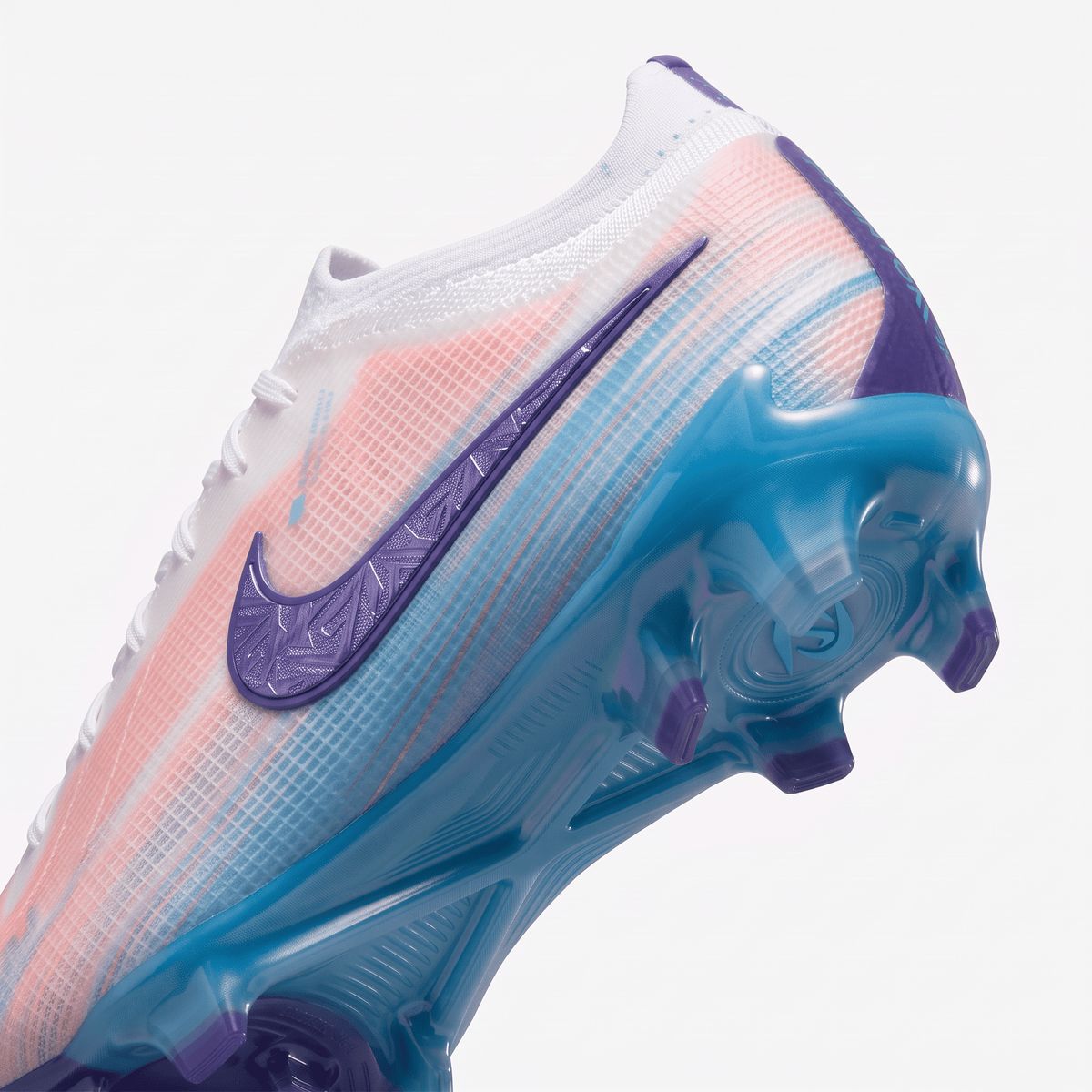 Phantom GX 2 FG White / Pink Foam / Metallic Gold Coin