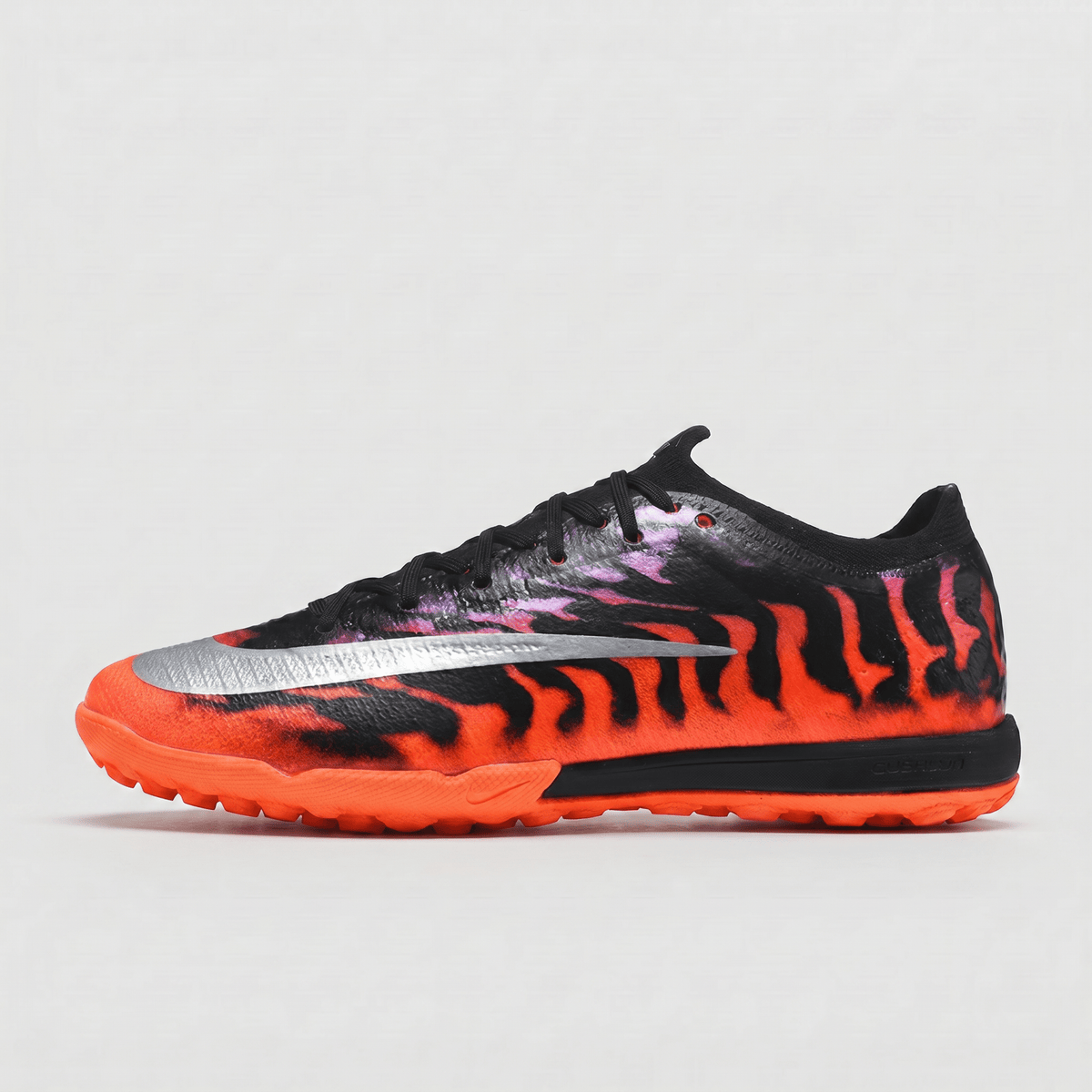 Air Zoom Mercurial Vapor 16 TF Hyper Orange / Black