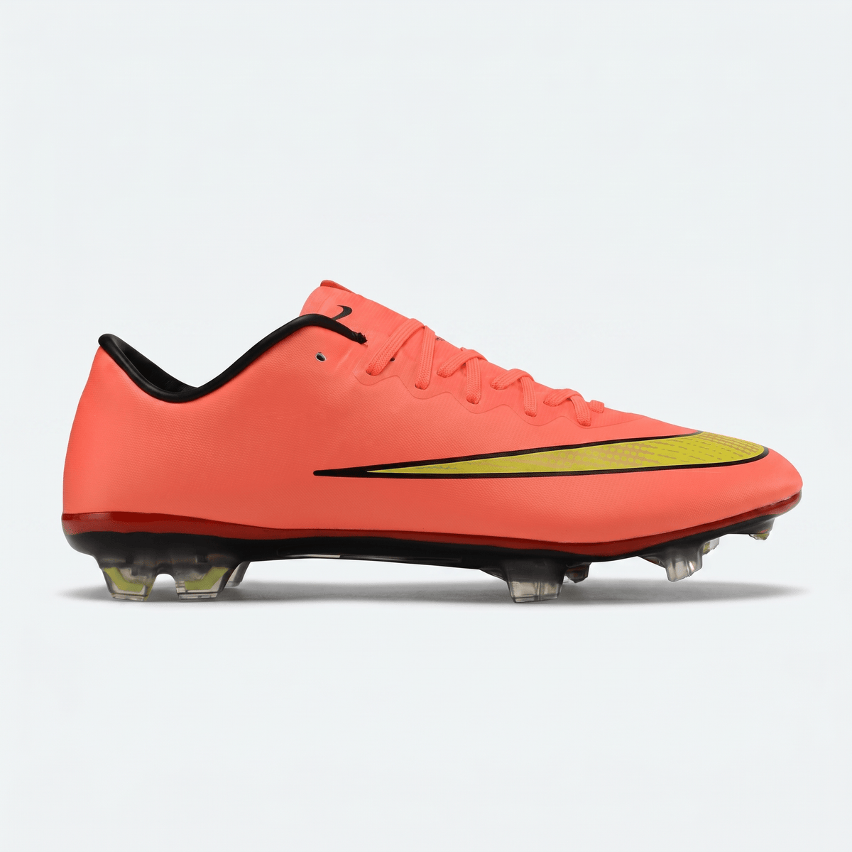 Mercurial Vapor x FG Hyper Punch / Gold Coin / Black