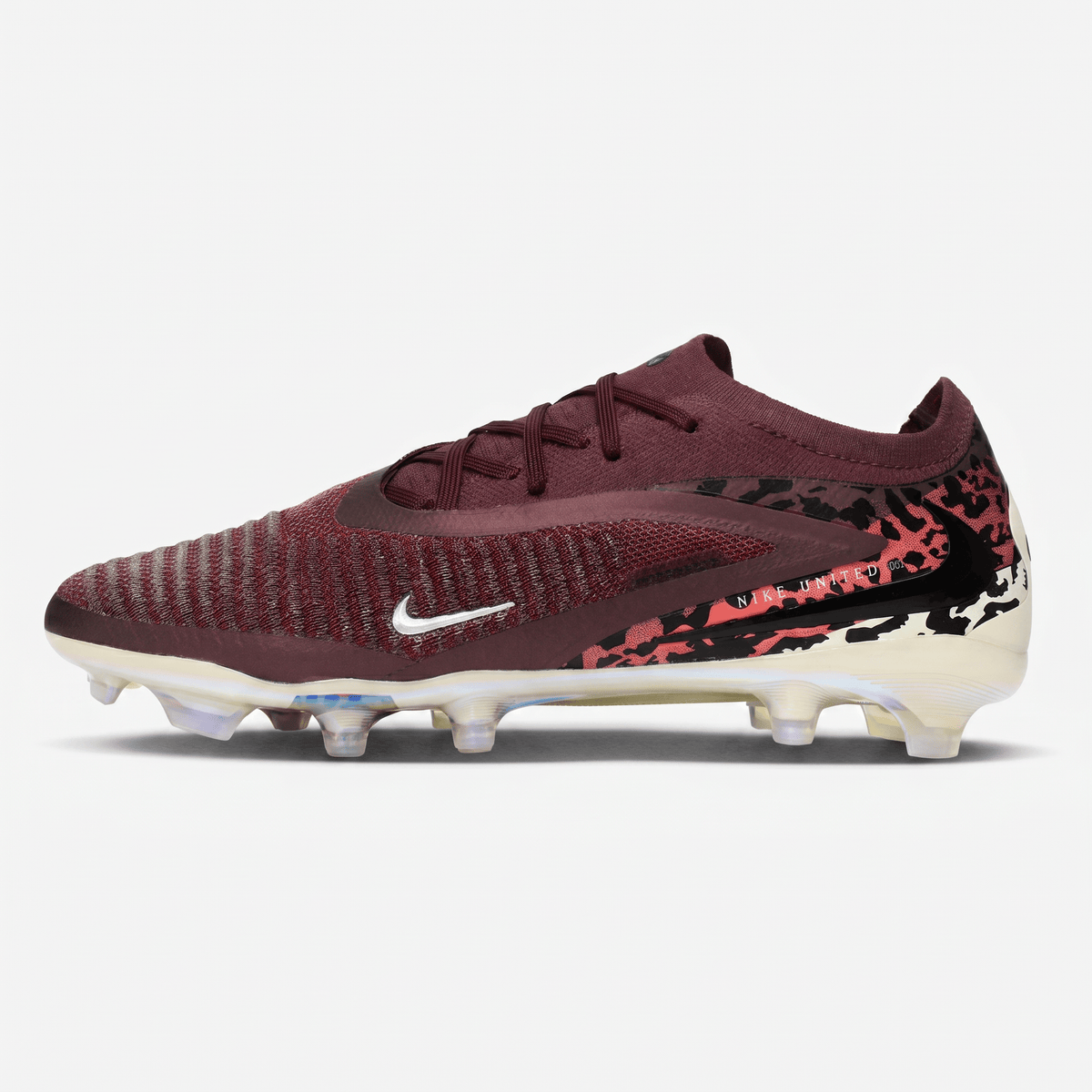 Phantom 6 Low GX II FG Deep Burgundy / Metallic Gold / Black