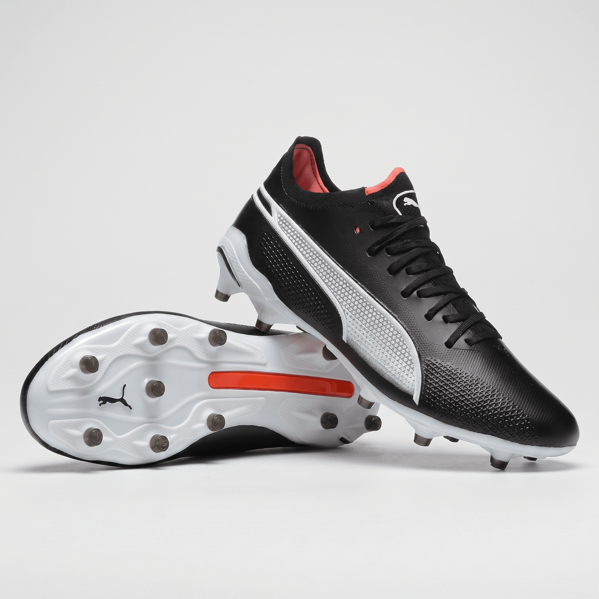 Future 7 Ultimate FG/AG Black / White / Rickie Orange
