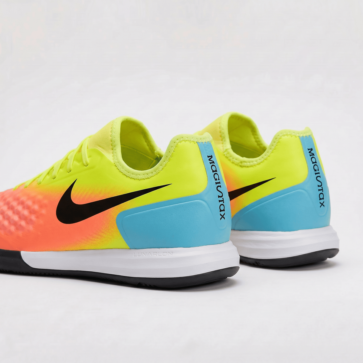 Tiempo Legend 10 Academy IC Volt / Black / Total Orange