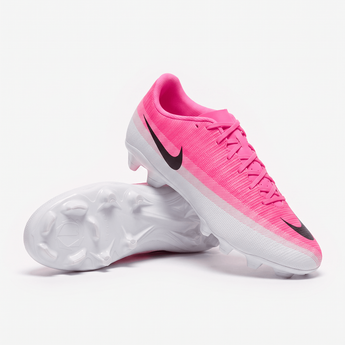 Vapor 16 Club FG/MG Pink Foam / White / Black